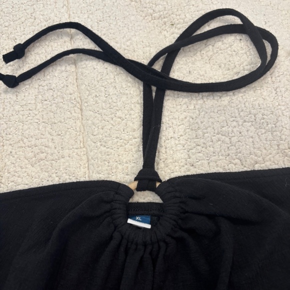 Old Navy- Halter Romper - Picture 3 of 4